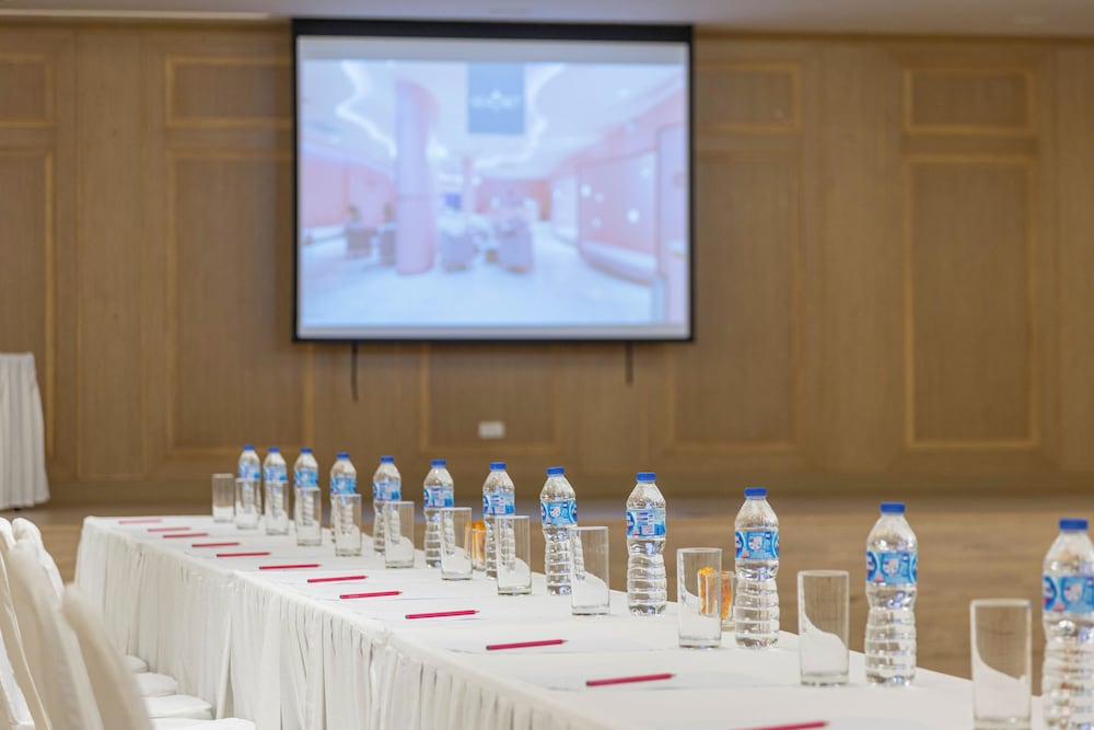 The Sea-Cret Hua Hin Hotel 60/73