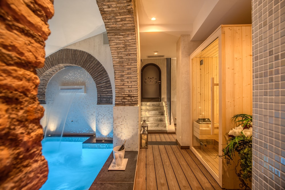 Boutique Relais Barozzi 32/68