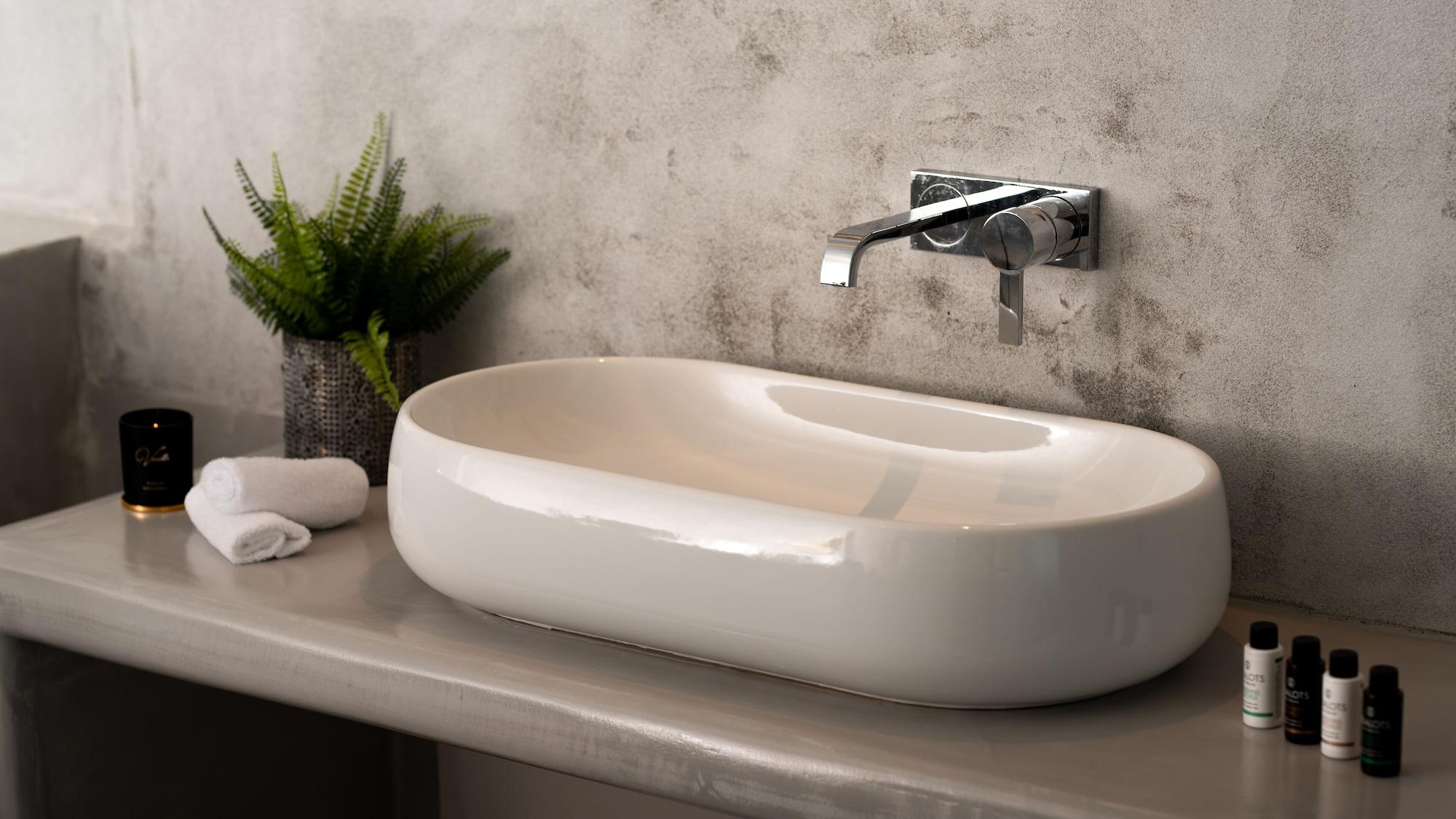 Executive, Suite, Sea View, Jetted Tub, Day Dream Luxury Suites 5/5