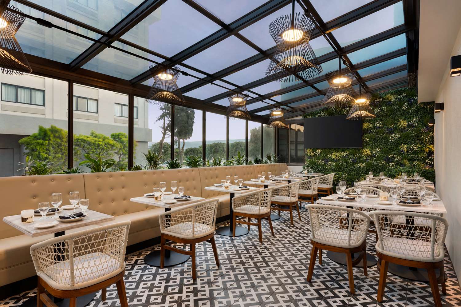 Doubletree By Hilton San Francisco South Airport Blvd 35/53