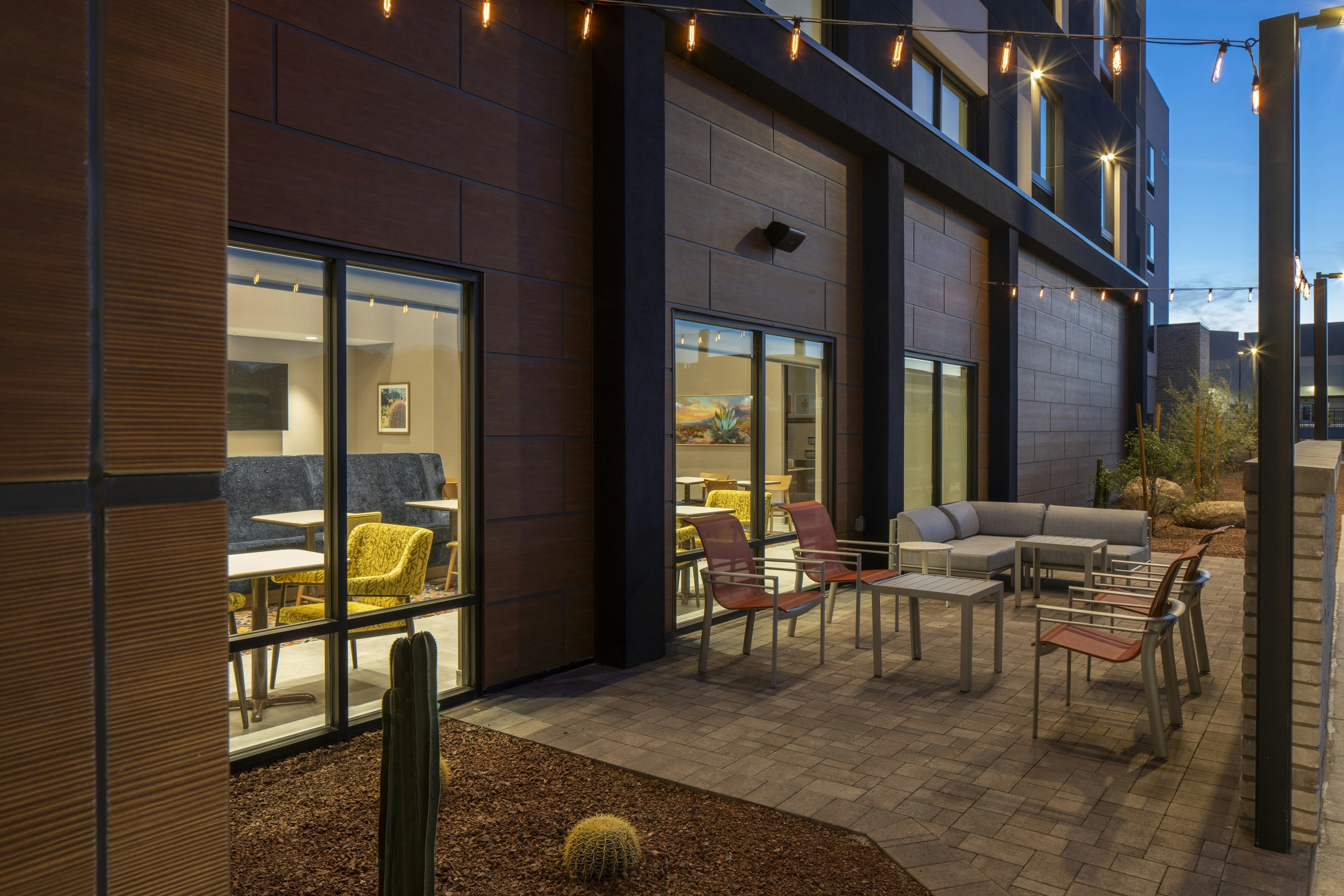Hampton Inn & Suites by Hilton Buckeye Phoenix 21/22