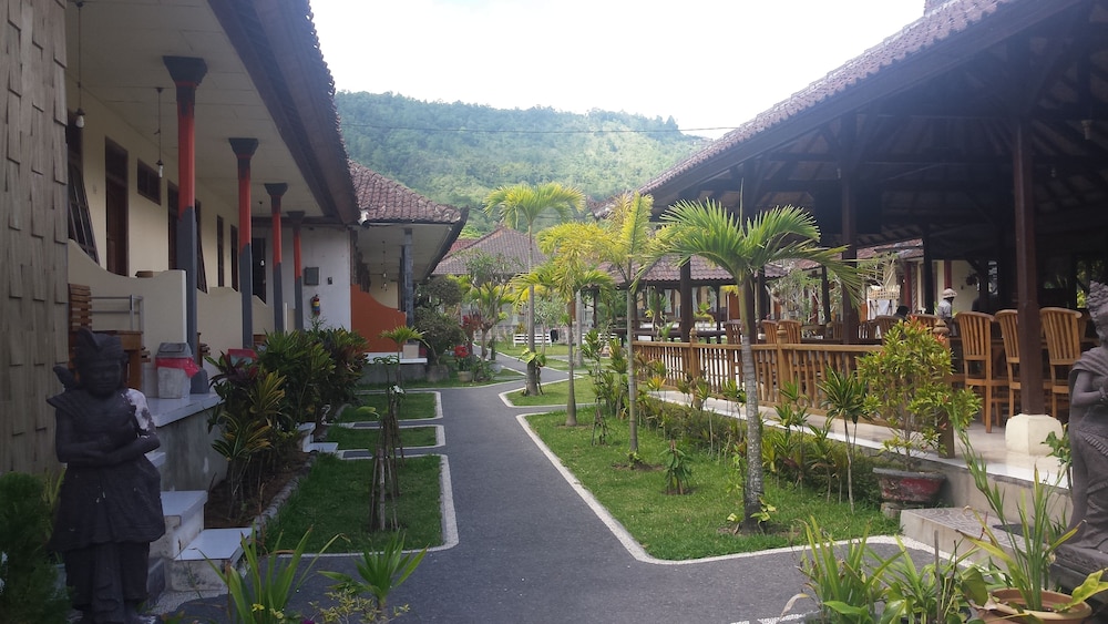 Segara Hotel And Restaurant 23/34