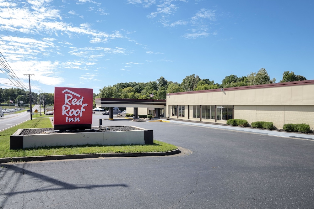 Red Roof Inn Murray 4/30