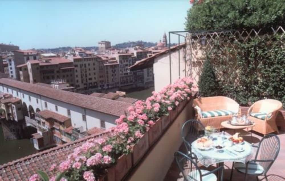 Hotel Hermitage 1/63