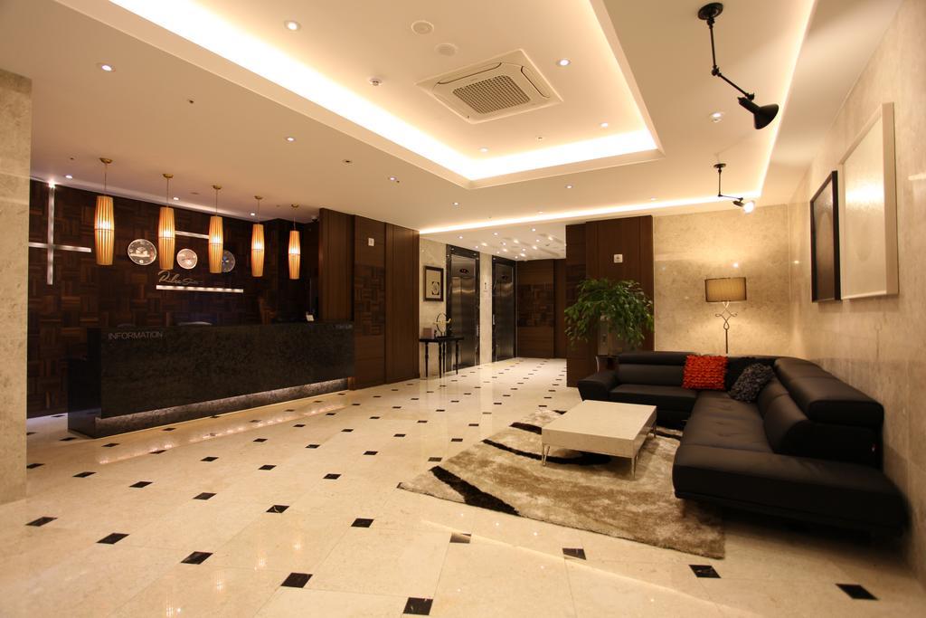 R.Lee Suite Hotel Ganseok 7/31