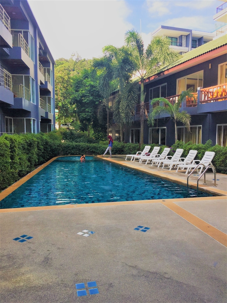 Aonang Village Resort 8/50