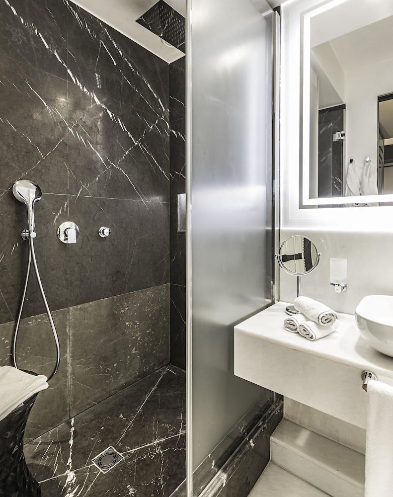 Corso 281 Luxury Suites 58/64
