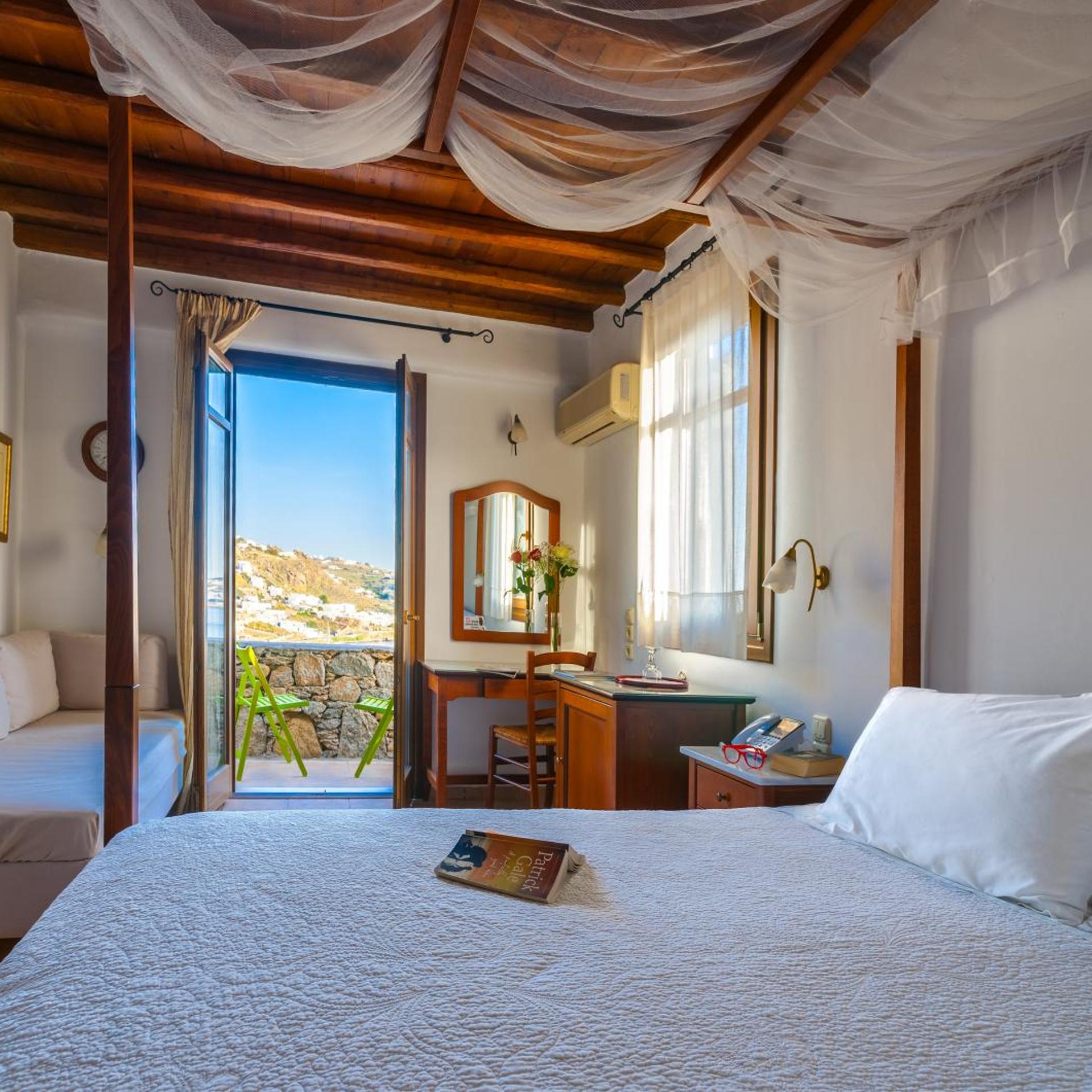 SUPERIOR, DOUBLE OR TWIN BED, SEA VIEW