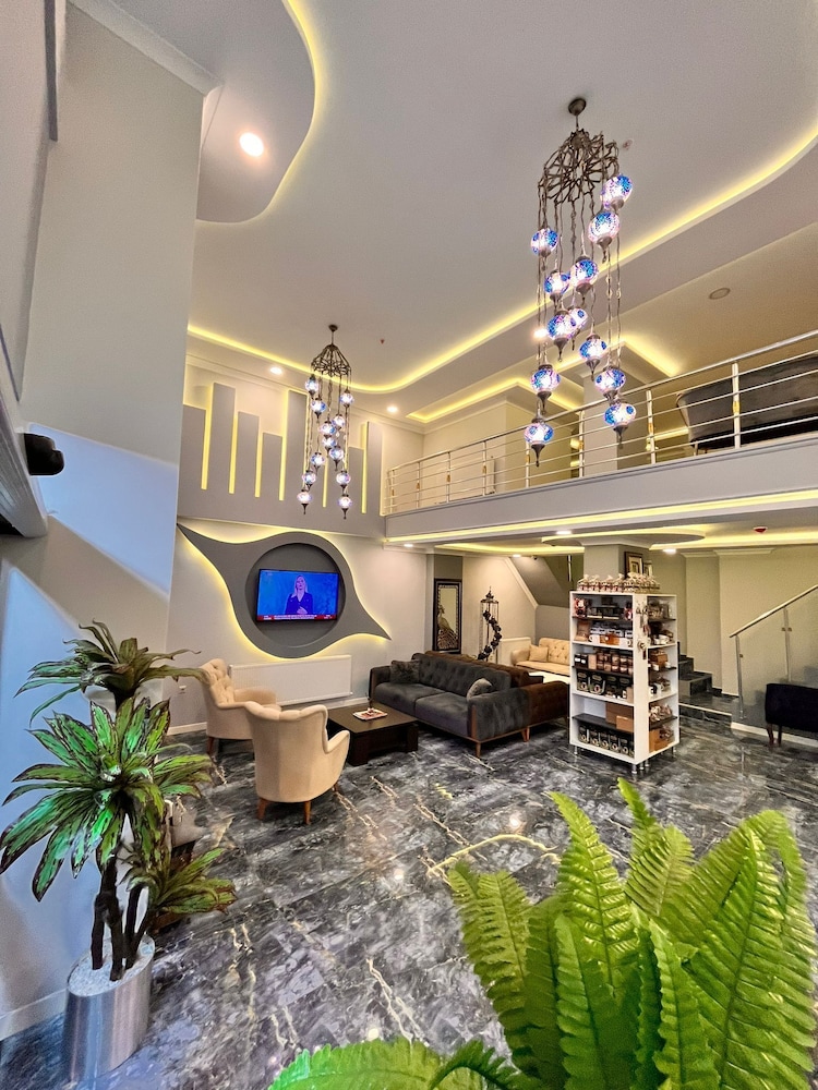 Simal Hotel 11/50
