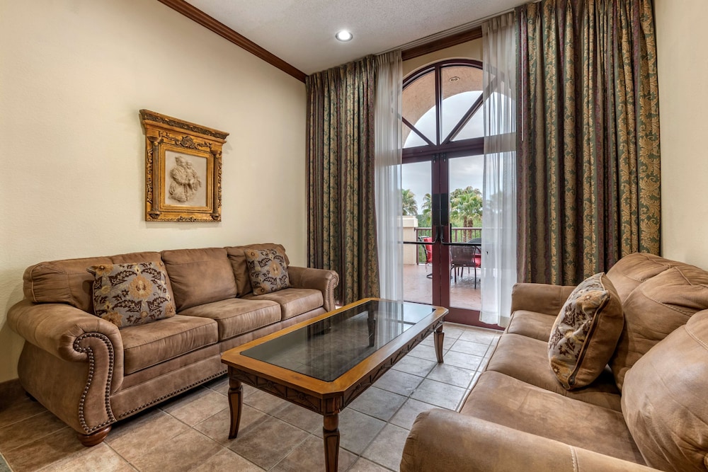 Best Western Gateway Grand 30/54