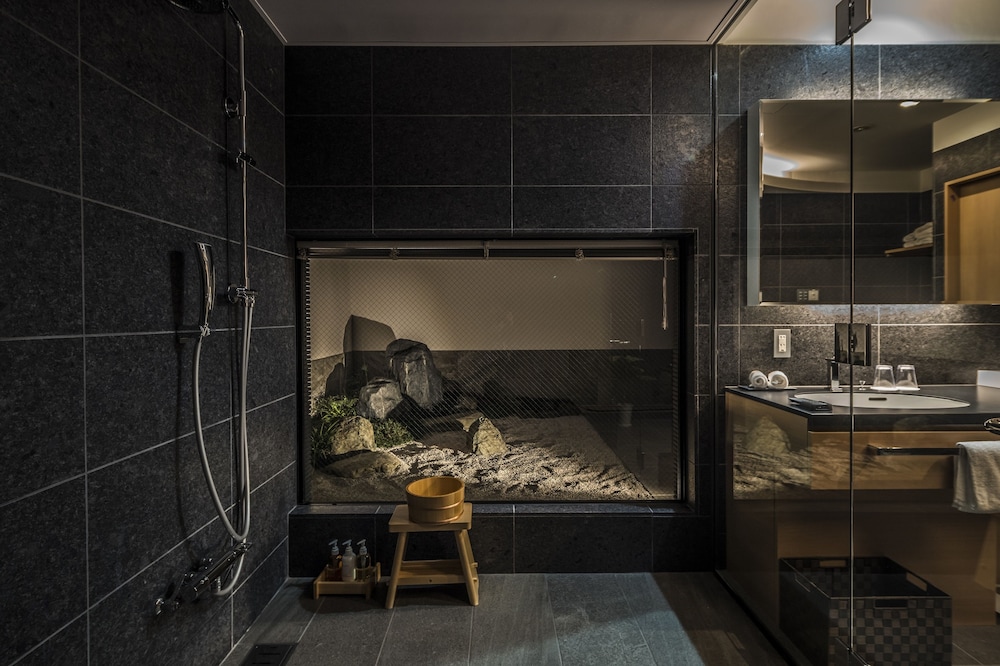 Kyoto Shijo Takakura Hotel Grandereverie 47/50