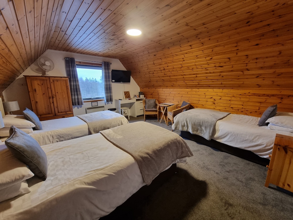 Carn Mhor Bed and Breakfast 27/50