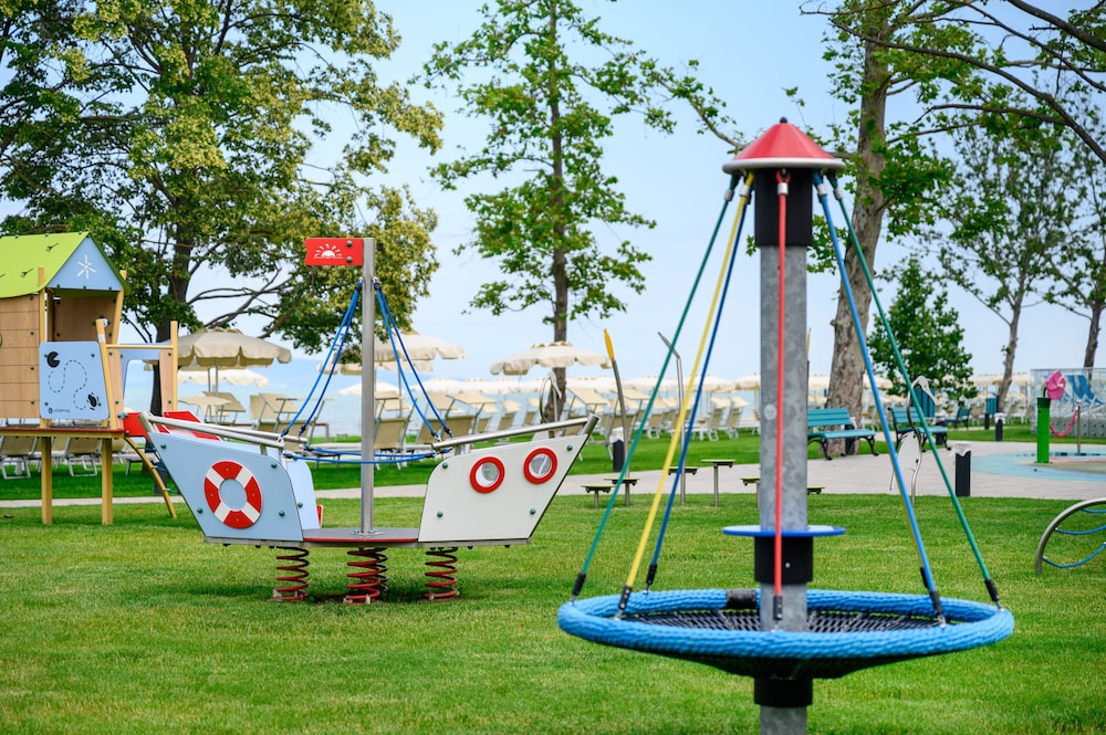 Mövenpick Balaland Resort Lake Balaton 44/50