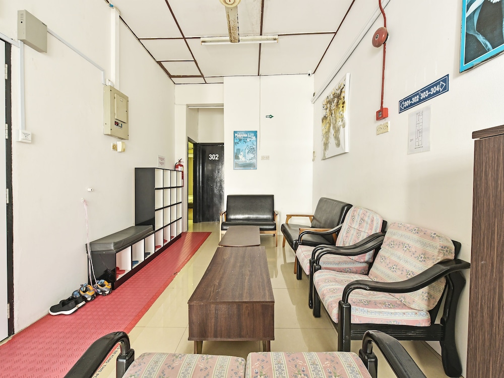 Hotel O Mini Indah 27/32