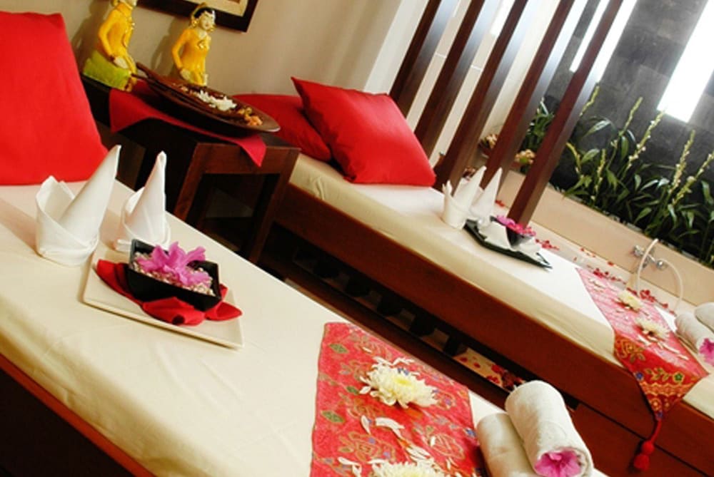 Purnama Hotel 27/50