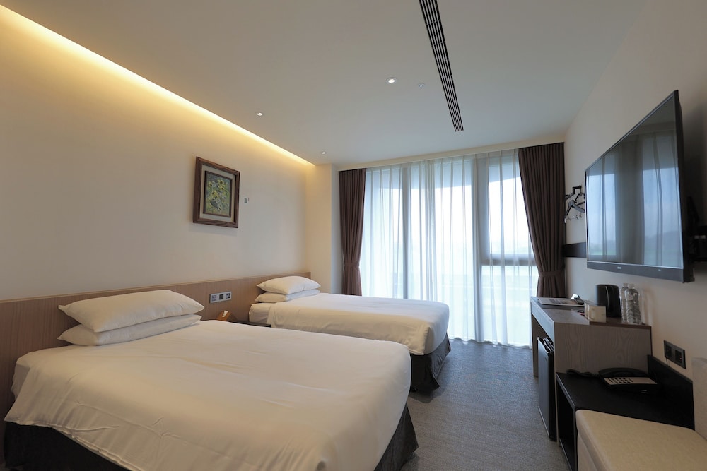 Royal Roi Hotel 12/50