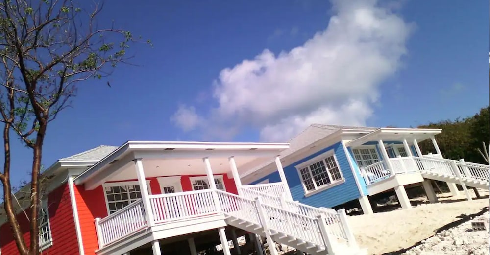 Mangrove Cay Sea View Villas 7/21
