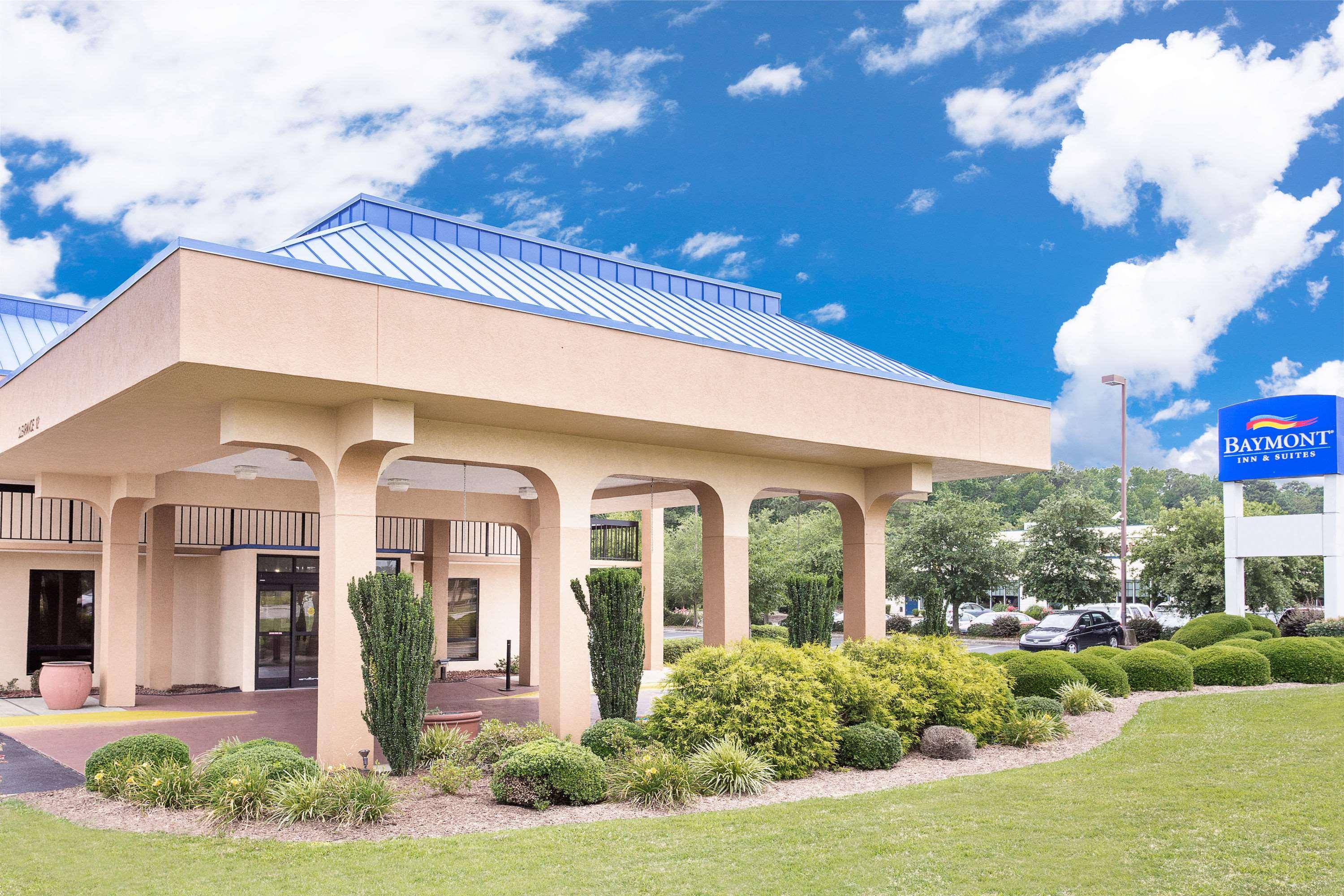 Baymont By Wyndham Greenville, NC 2/17
