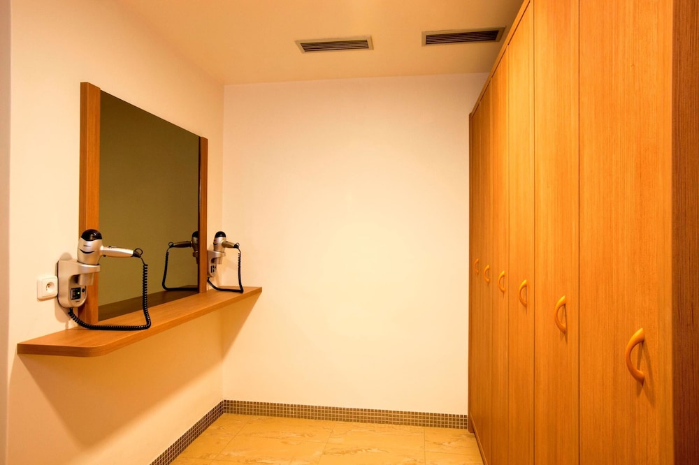 Relax Inn Hotel Prague 15/36