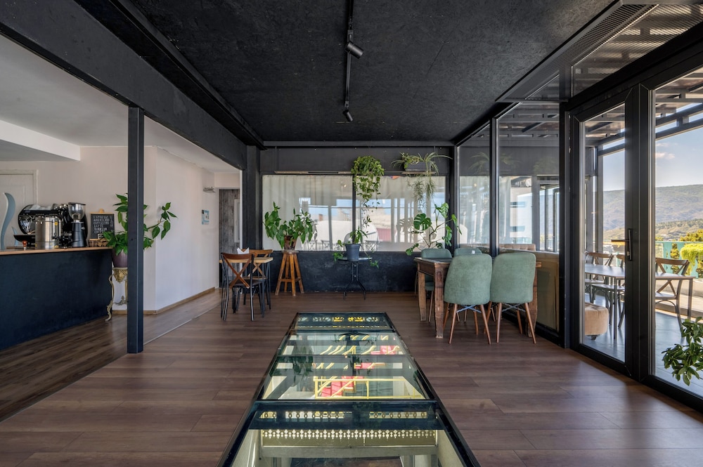 Hotel Tato 31/50