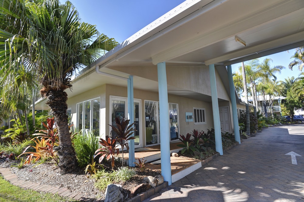 The Beach Motel Hervey Bay 5/72