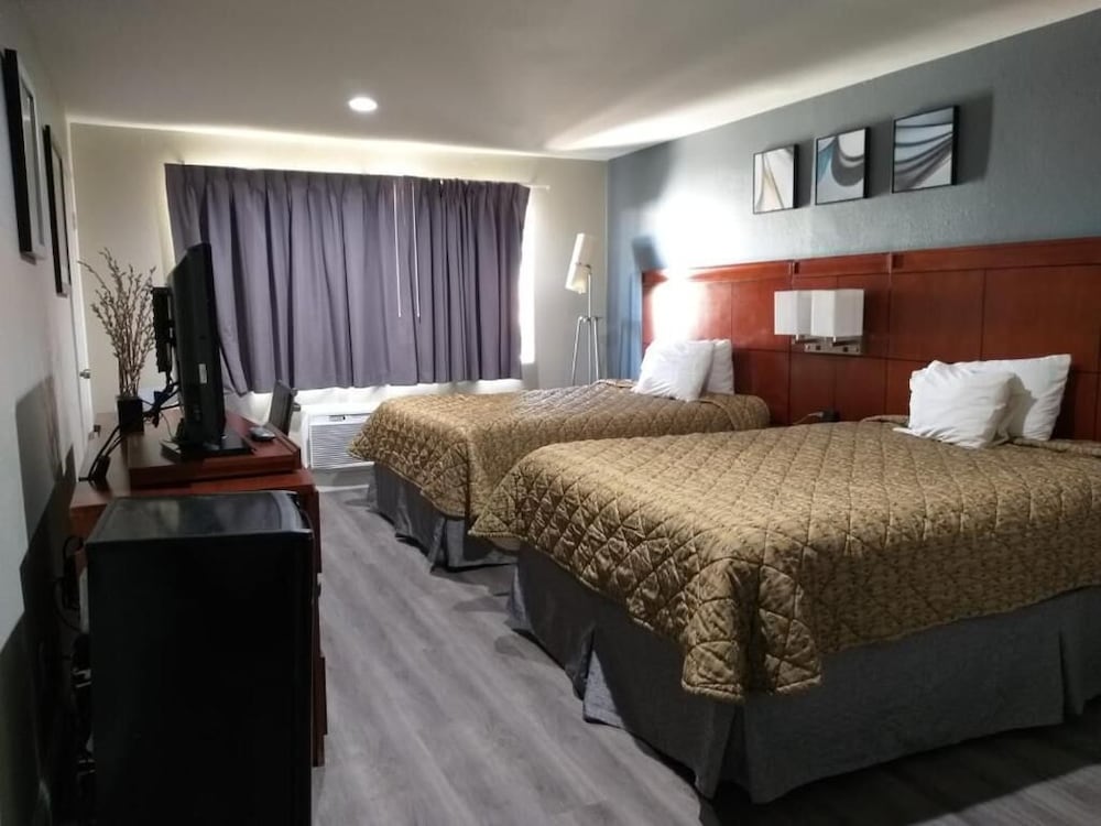Bel Air Motor Hotel 6/15
