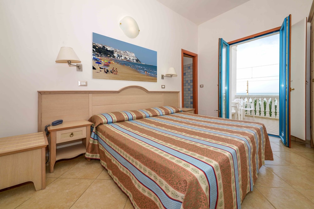 Riviera Hotel Residence 16/45