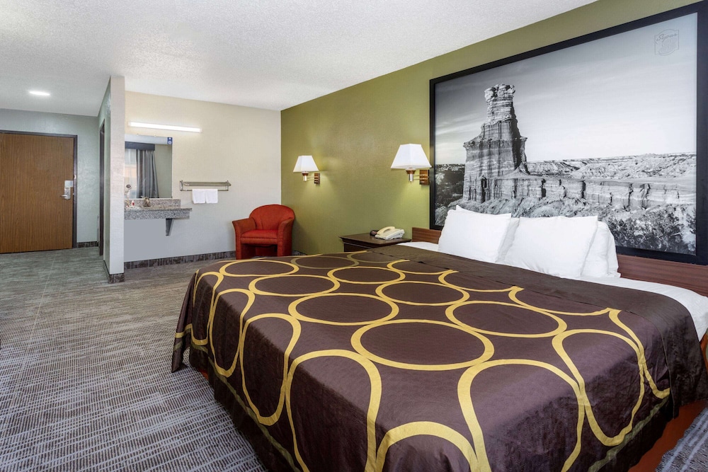 Super 8 By Wyndham Amarillo Central Tx 13/57