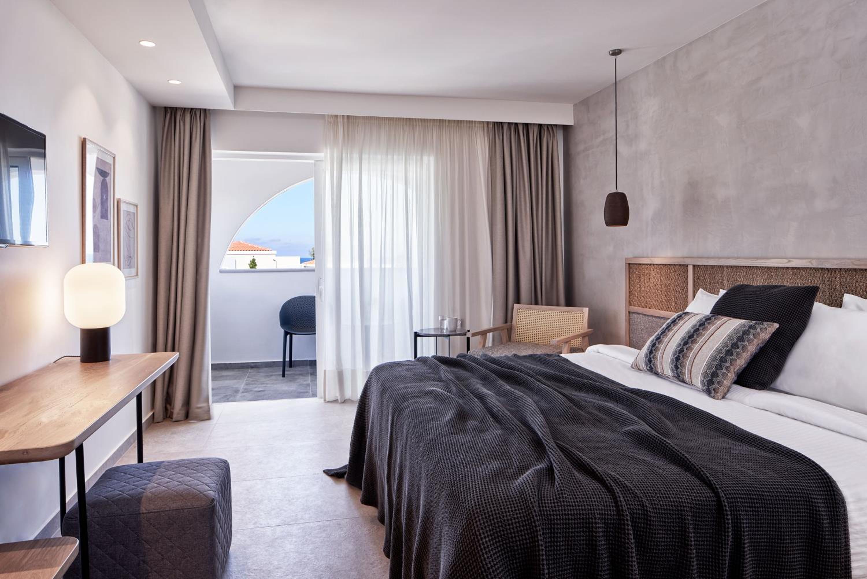 Room, Double Bed, Inland View
