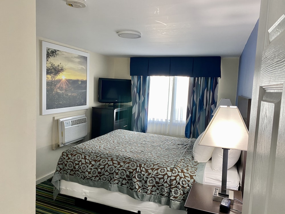 Beacon Inn and Suites 14/40