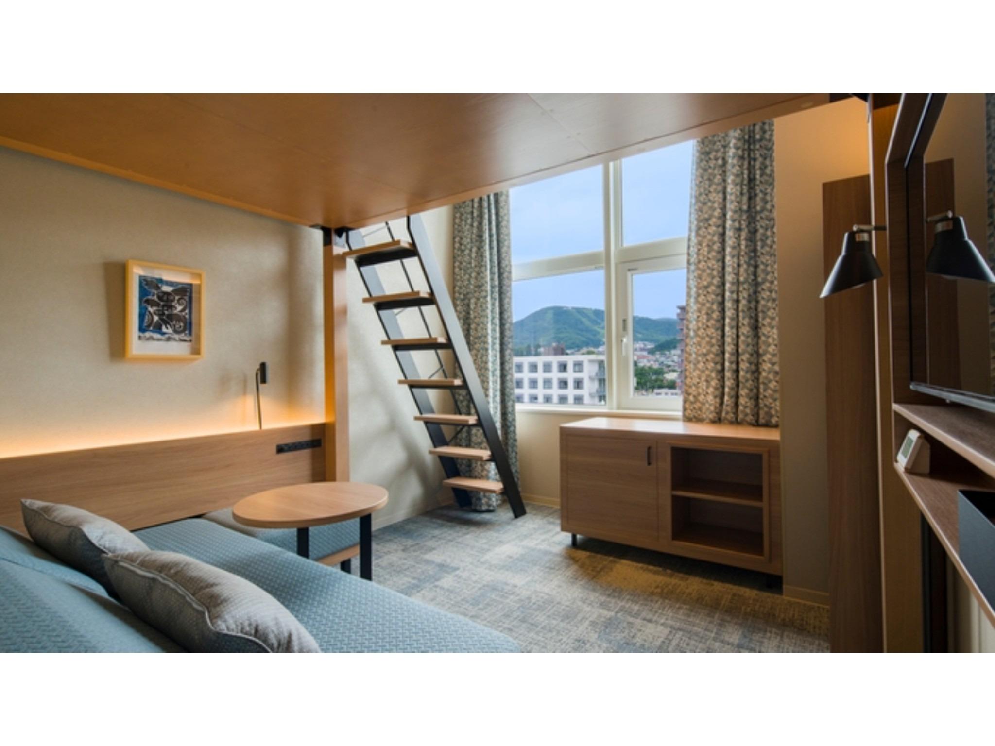 Maisonette, Queen Bed