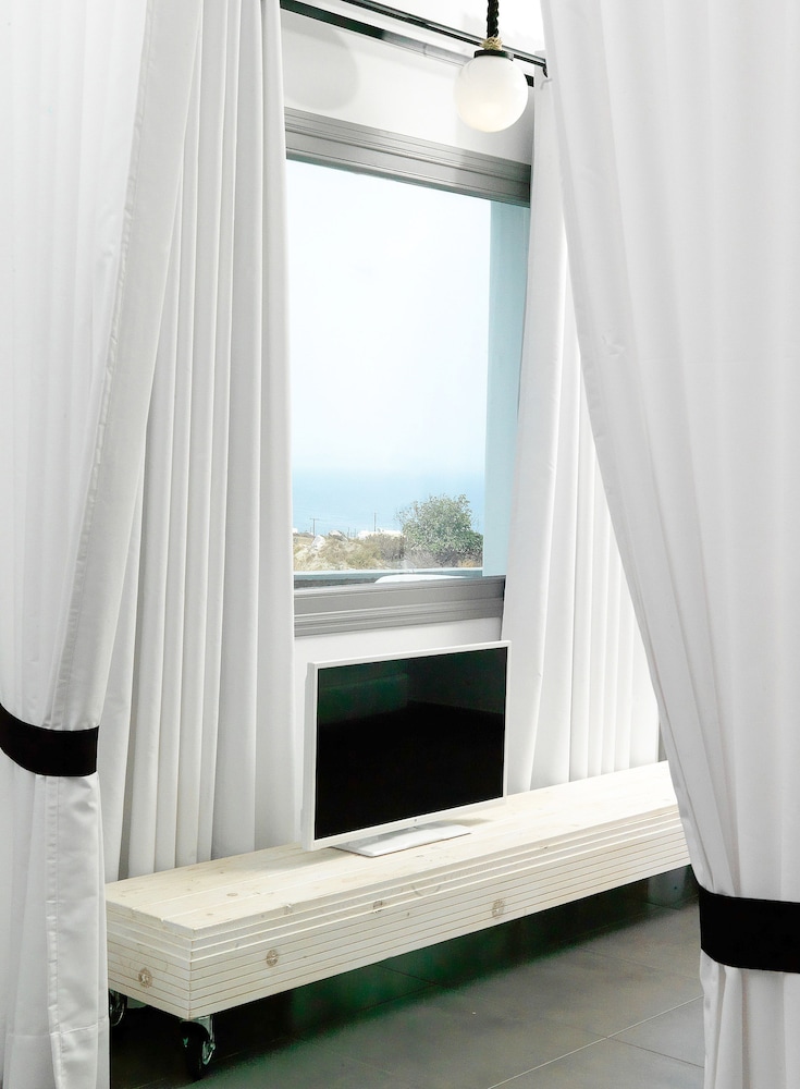 San Marino Suites 37/50