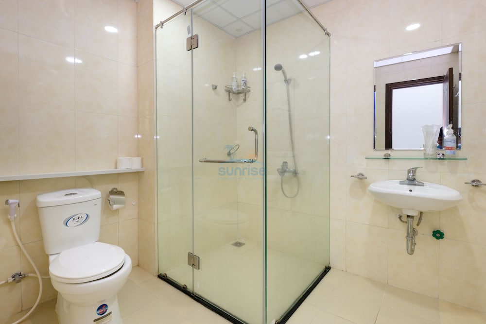 Sunrise Ocean View Apartment 75/77