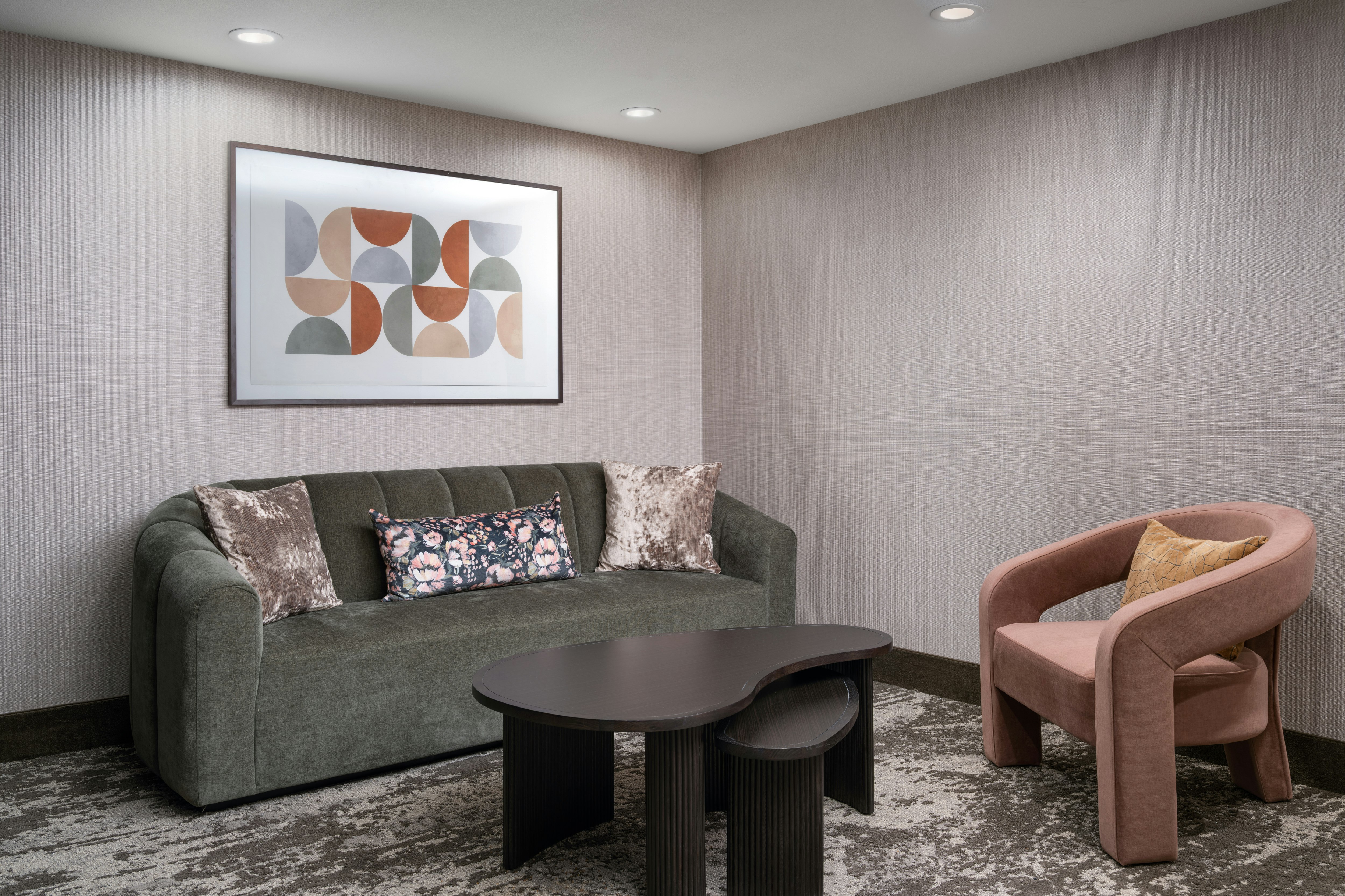 Embassy Suites by Hilton at Hot Springs Convention Center 21/23