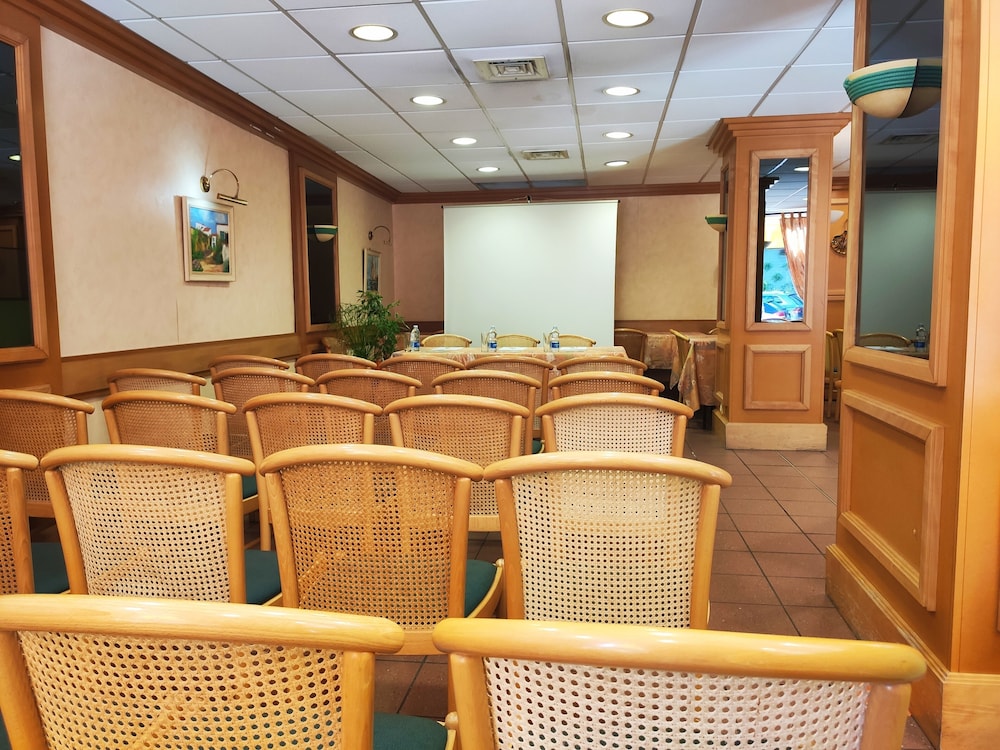 Hôtel Compostelle 40/50