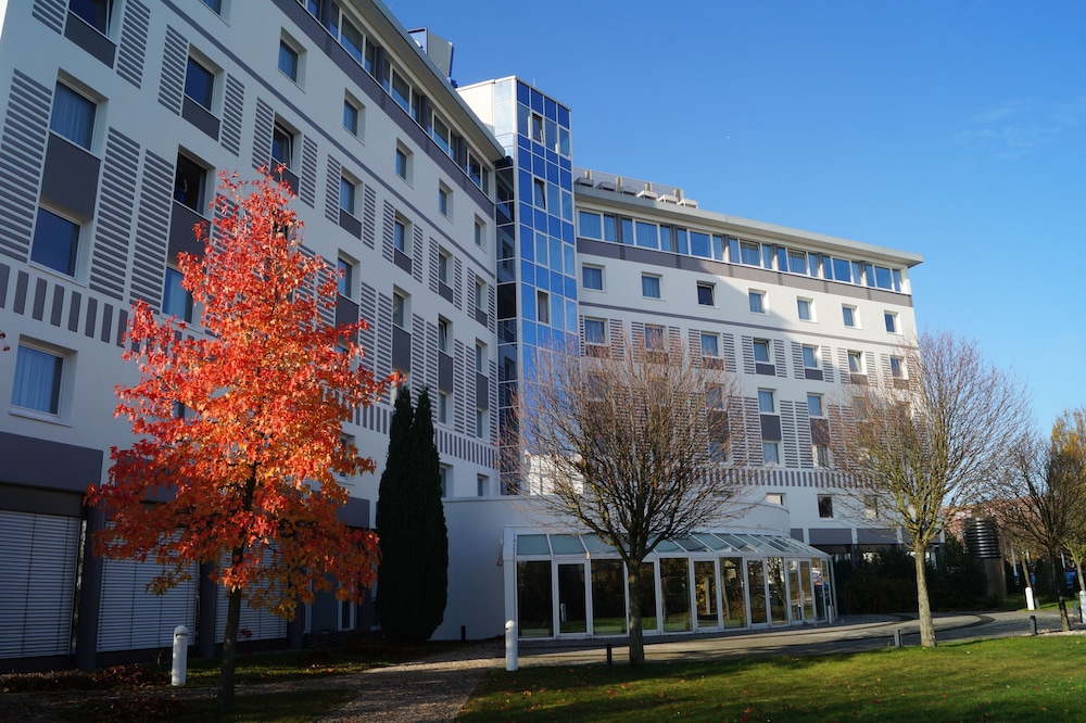 Globana Airport Hotel 43/46