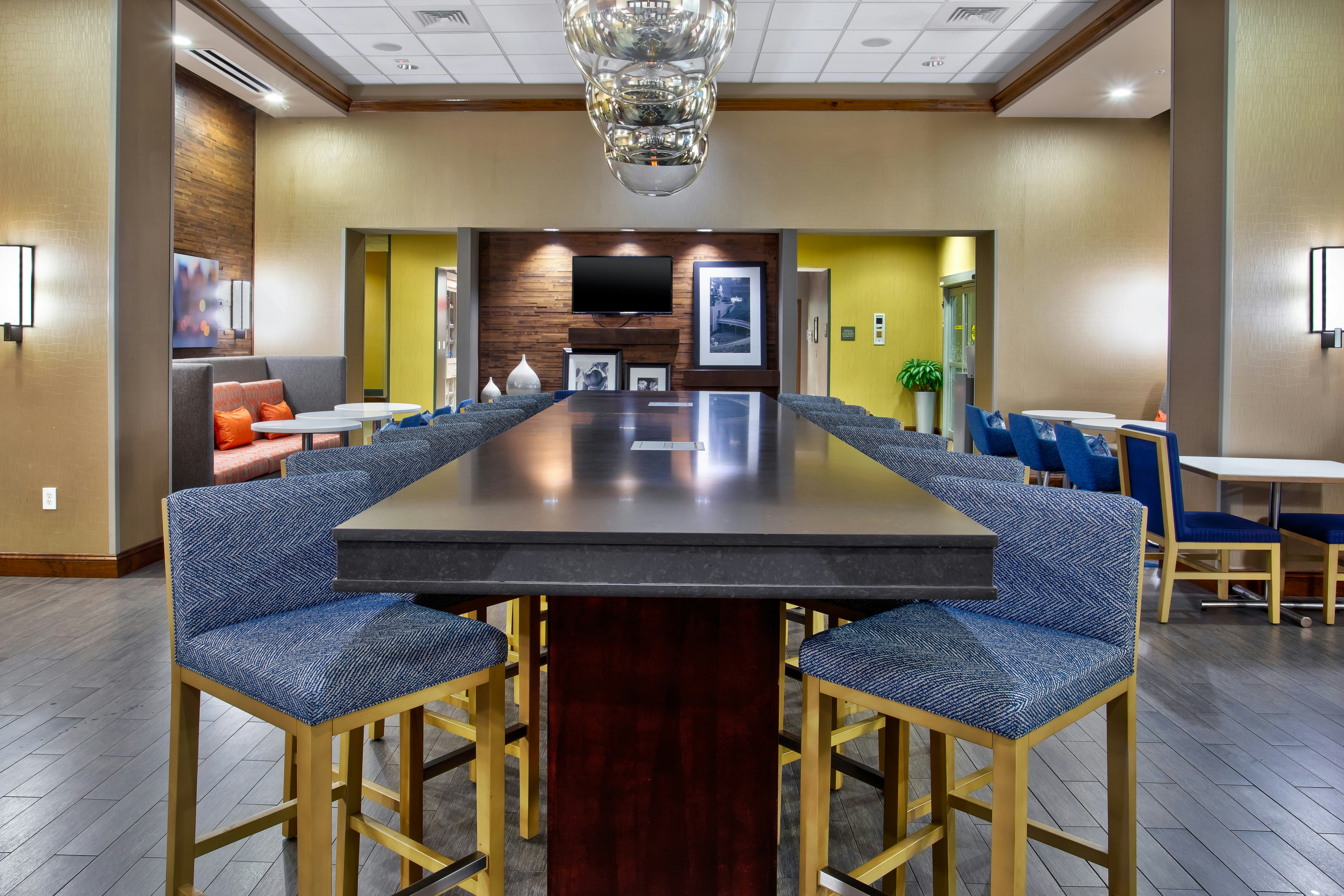 Hampton Inn And Suites Columbia Southeast Ft Jackson 33/47