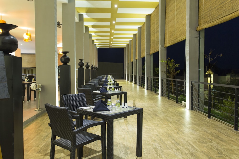 Aliya Resort And Spa 28/50