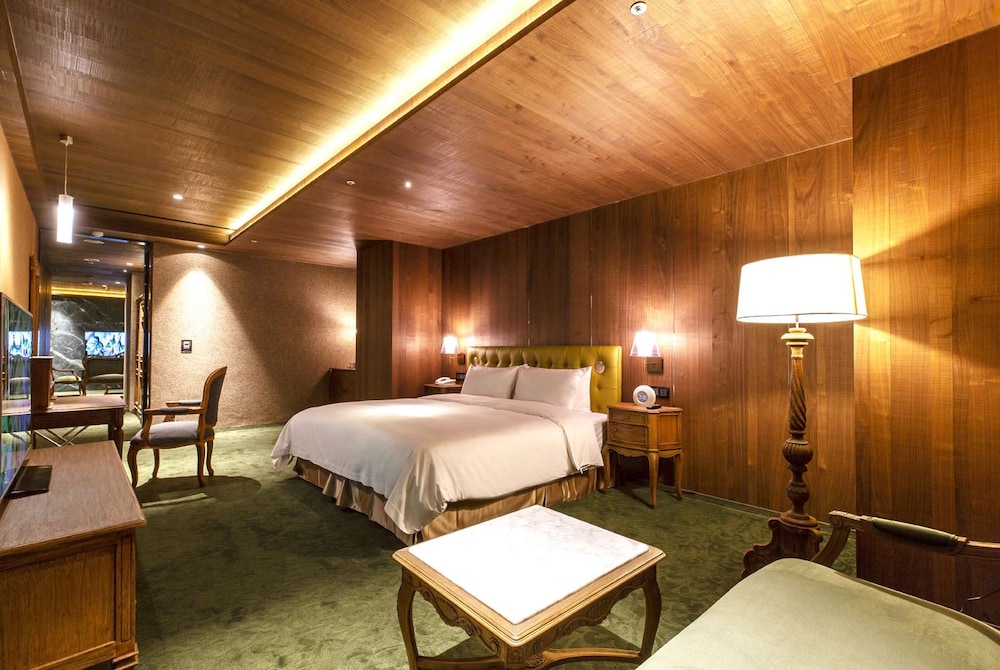 Inhouse Hotel Grand 35/65