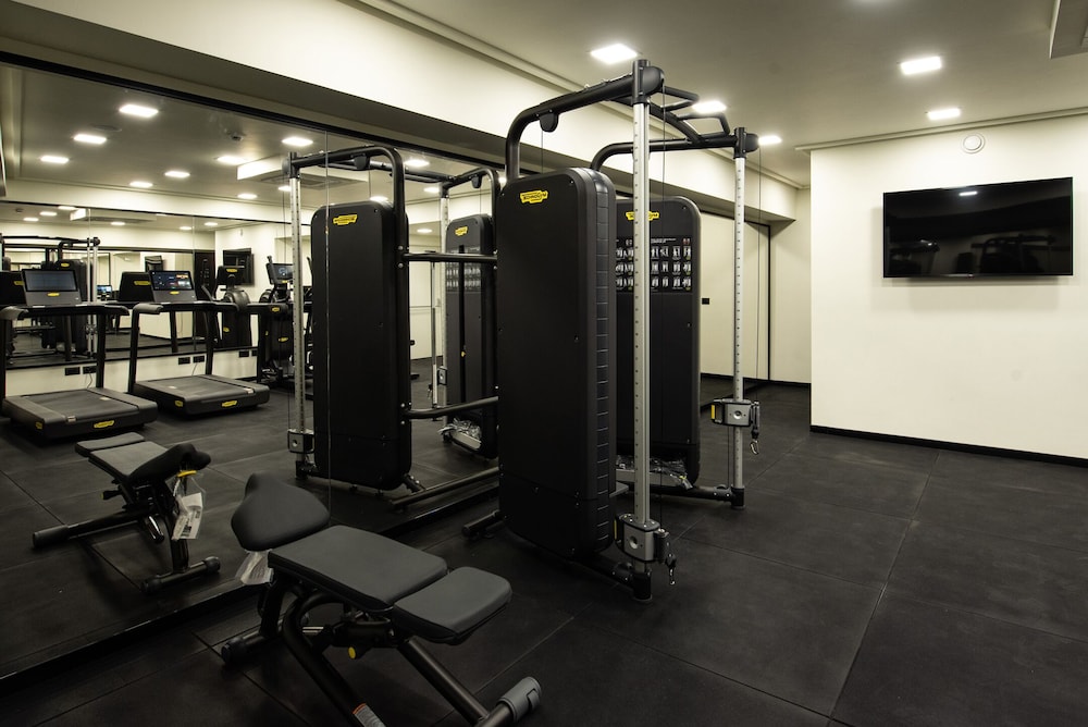 Gold Tower Lifestyle Hotel 36/60