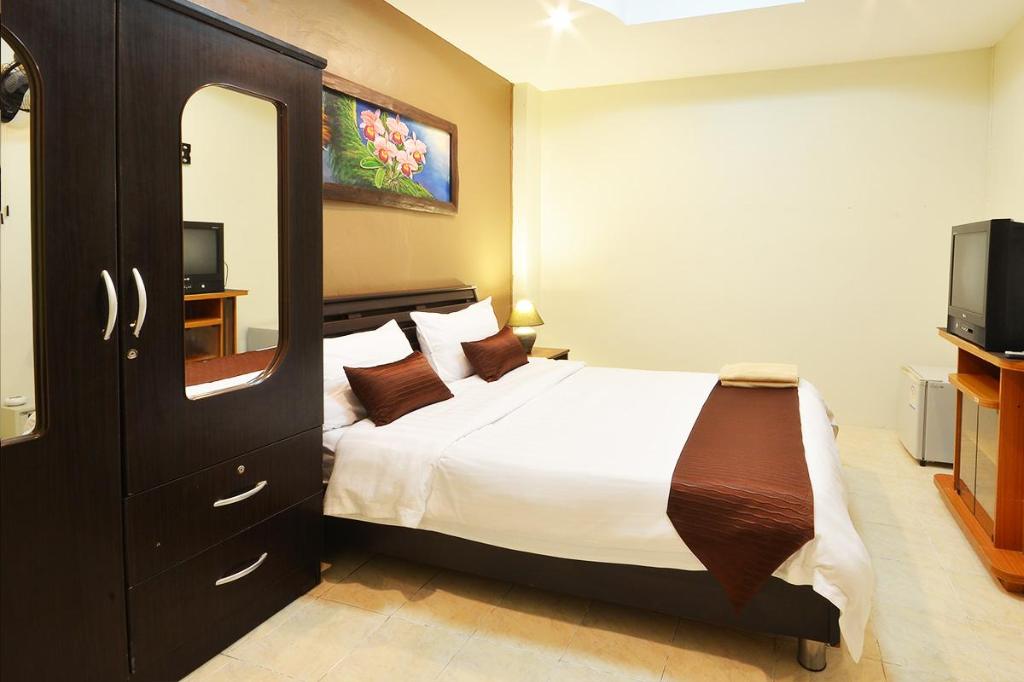 The Links Hotel Pattaya 13/24