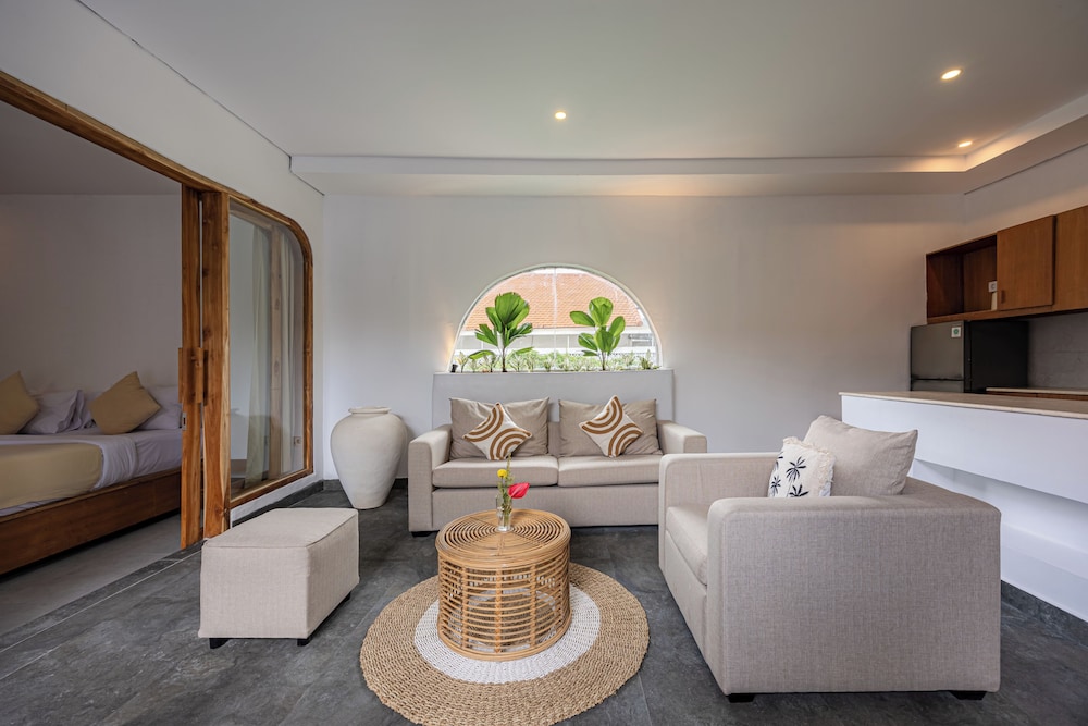 Apple Villa & Suite Seminyak 57/73