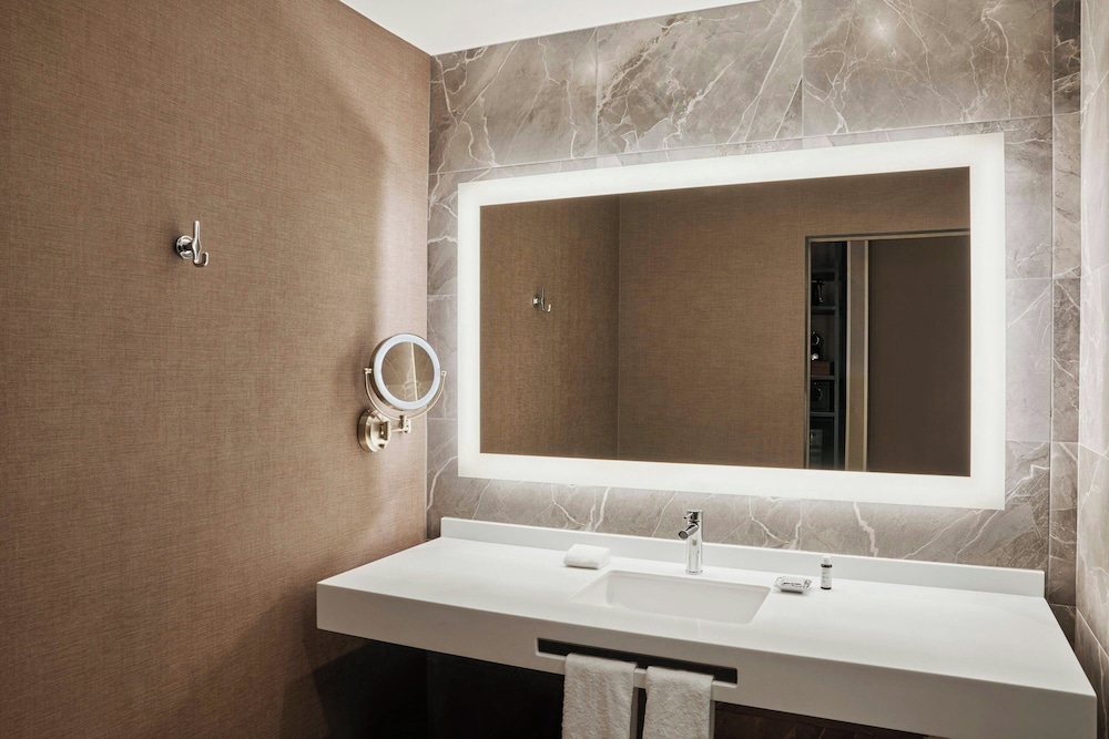 Ac Hotel By Marriott Saltillo 49/50