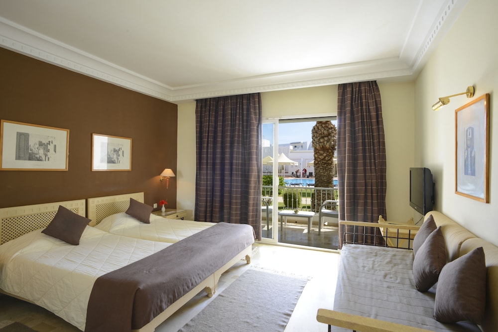 غرفة بسرير مزدوج، Tmk Hotel Flora Park By Turismark 4/10