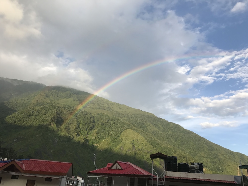 Hotel Triund Heights 44/50