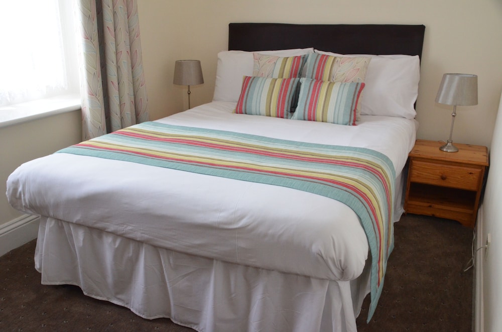 Luccombe Hall Hotel 34/75