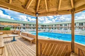 Guest Inn 17/34