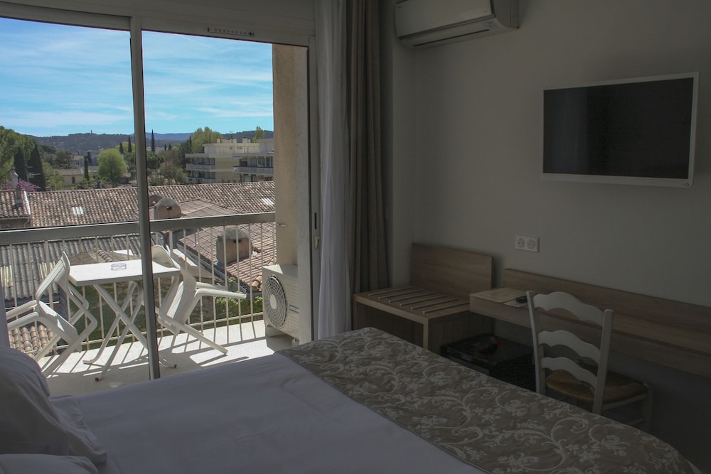 Hotel Le Concorde 6/61