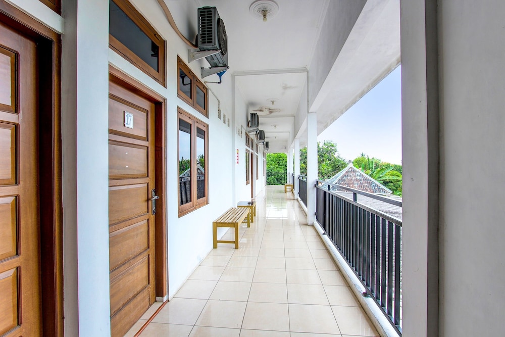 Super OYO 91748 Wisma Pkpri Purworejo 12/48