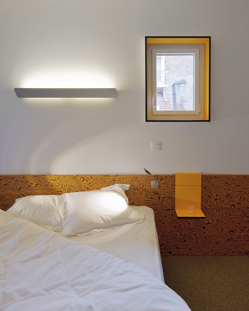 Hôtel Continental 7/32